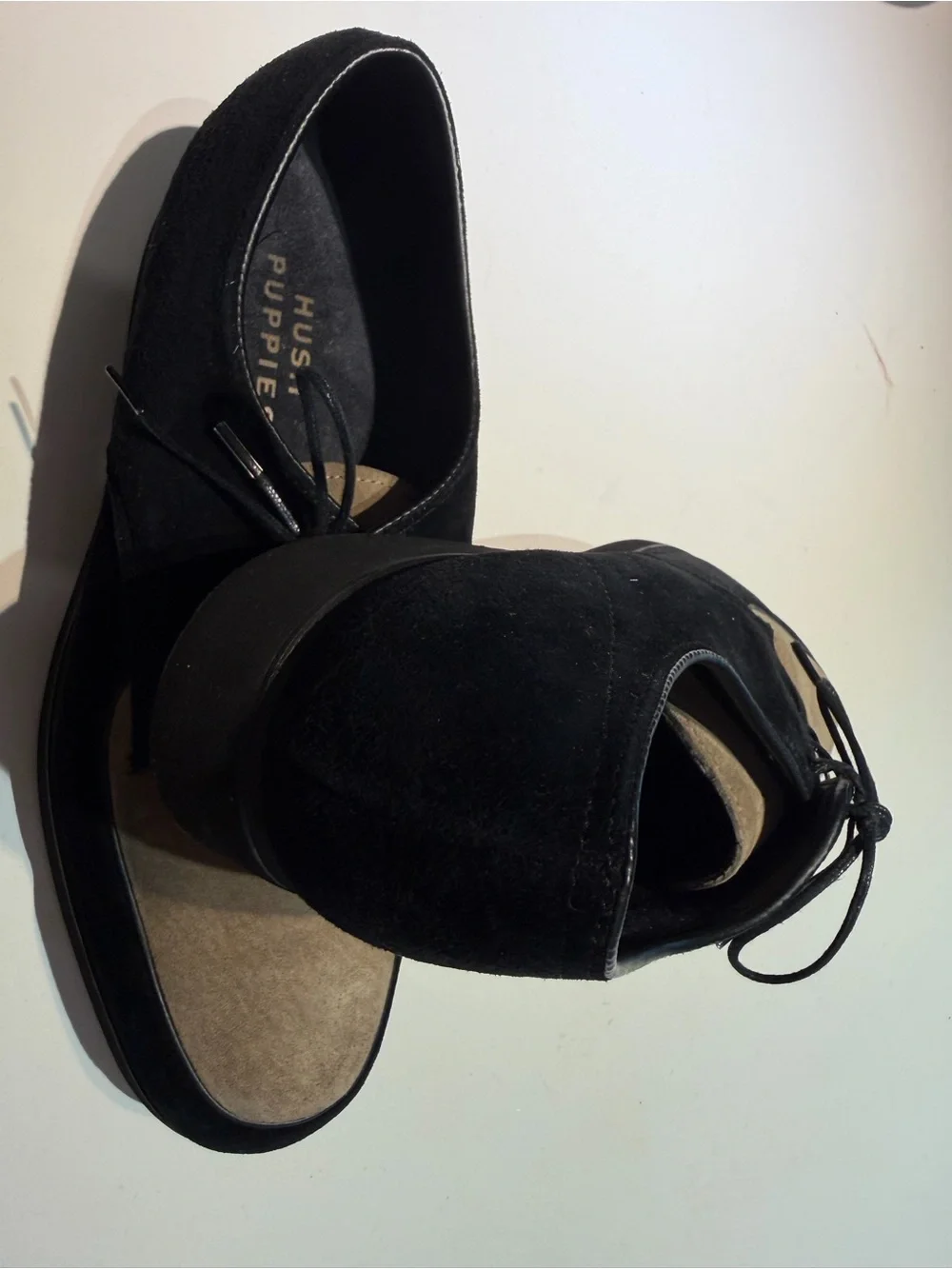 Hush Puppies Men's Black and Tan Two-Tone Suede Derbys